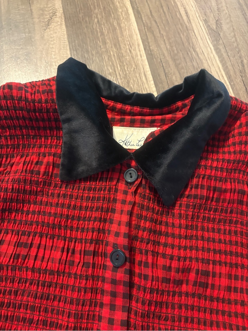 Red and Black Buffalo Plaid Long Dress with Black Collar. Vintage Kathie Lee. - Picture 3 of 4